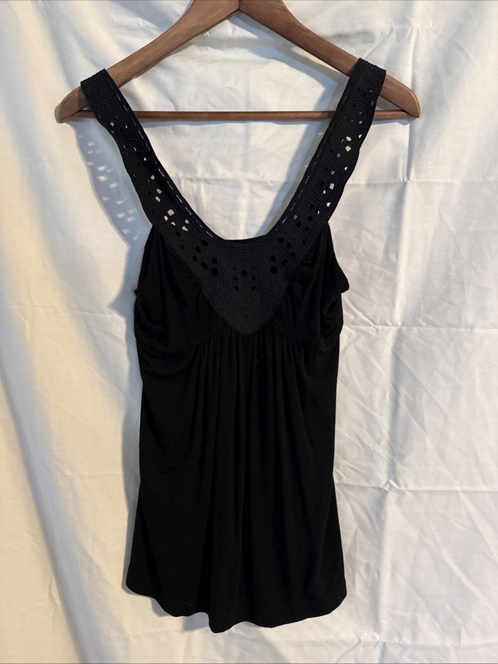 BCBG MaxAzria Tank Top Size Small Black V Neck Cut Out